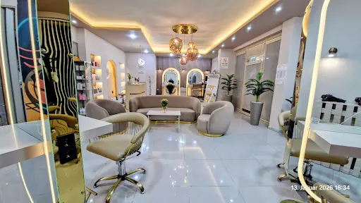 Özlem Çevik Beauty & Hair Studio Güzellik Salonu
