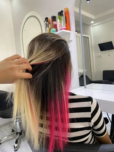 SALON GÜLÇİN BAYAN KUAFÖRÜ 4