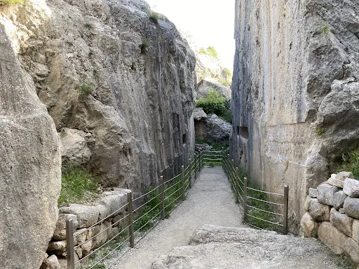 Yazılıkaya Açık Hava Tapınağı