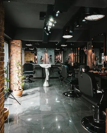 Kadir Alkan Hair Artist Kadın-Erkek Kuaför Bolu 4