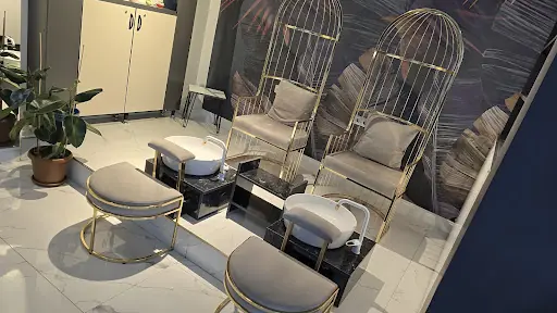 Quvars Güzellik Merkezi - Quvars Beauty studıo Kayseri Lazer Epilasyon&Bölgesel İncelme & Cilt Bakımı 4