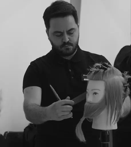Serhan Tural hair studıo Erkek Kuaförü Ümraniye İstanbul 2