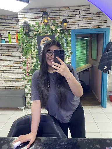 Ada Bayan Kuaförü 4