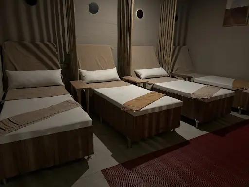 Sakura Spa & Wellness 3