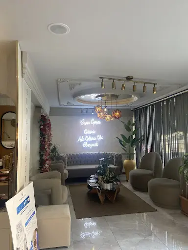 Suna Görer Güzellik Salonu 3