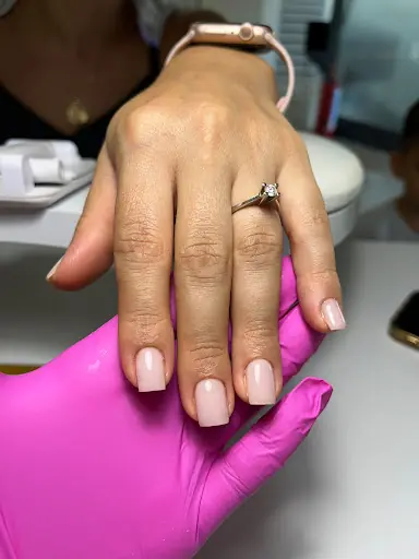 DAMLA HÜNER BEAUTY – Tırnak / Nail Studio, İstanbul (2. fotoğraf)