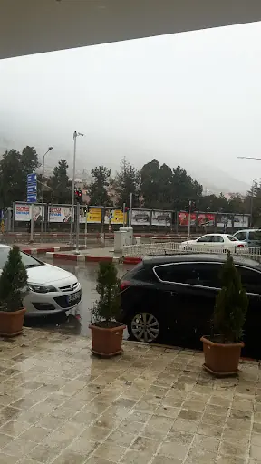 PARİS KUAFÖR OSMAN