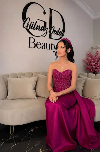 Gülnaz Dedeli Beauty
