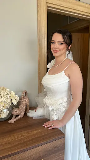 Kübra Emirdoğan Makeup Studıo 5