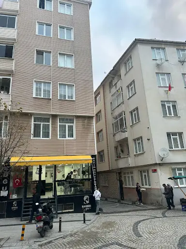Çakır Erkek Kuaförü