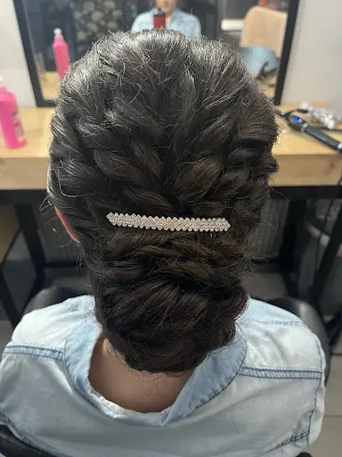 SALON ES KUAFÖR VE GÜZELLİK SALONU – Gelin Kuaförü, Bağcılar, İstanbul
