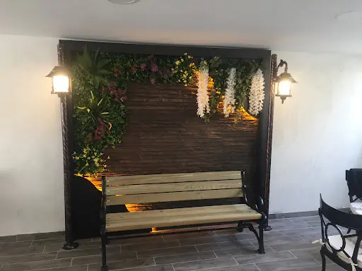 EYA GÜZELLİK MERKEZİ 2