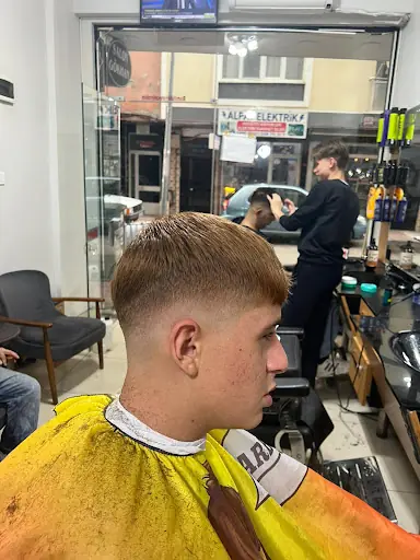 Salon Gökhan | Erkek Kuaför 3