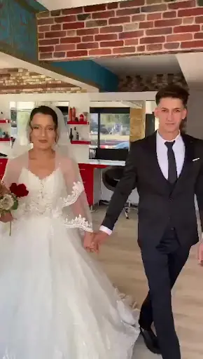 Kaya Bayan Kuaförü 3