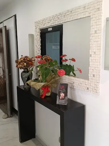 Dipnot Estetik Güzellik Merkez - Dr. Meltem Çetin 3