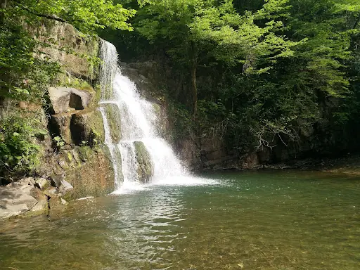 GÖLDERESİ ŞELALESİ