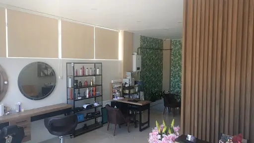 Lily hair salon 2
