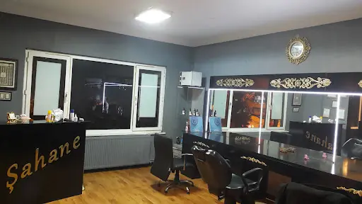 Nimet Bayan Kuaförü 4