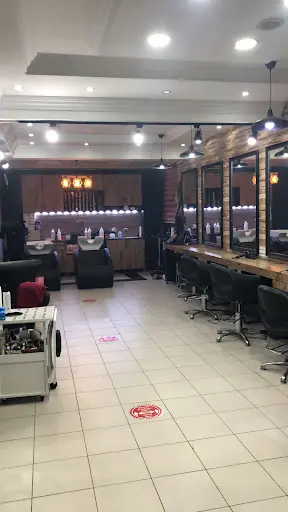 SONER DEMİREL HAİR SALOON 5