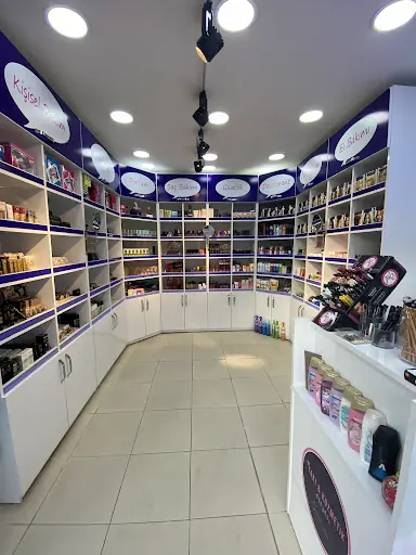 Takı & Kozmetik Dünyası 4