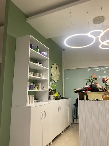 Beste Akkoç Güzellik Merkezi 3