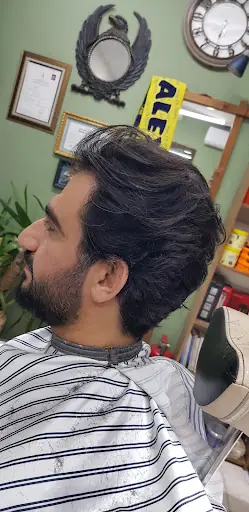 Metehan Arıcan Berber Salonu 4
