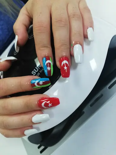Es Bayan Kuaförü & Güzellik Salonu 4