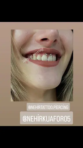 Nehir Kuaför - Piercing& minimaltattoo 3
