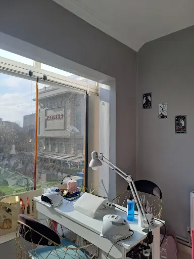 Nira güzellik salonu