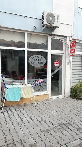 Ayyıldız erkek kuaförü 3