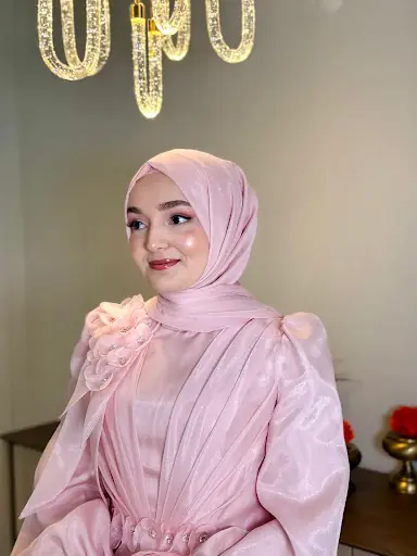 Rana Türban Tasarım & Makeup Studio 4
