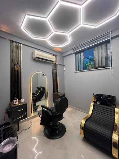 EMBE LUXE ERKEK KUAFÖRÜ 3