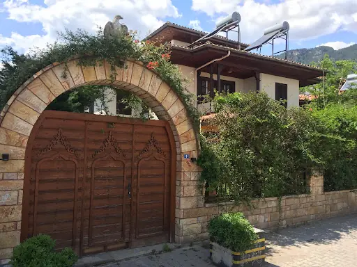 Akyaka Yücelen Otel 4