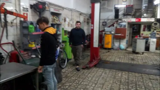 24 Saat Açık Tamirci, Oto Tamir Bakım, Araç Bakım Merkezi 2