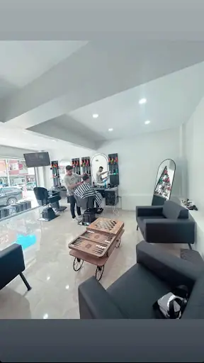 Kuaför Enes Kavak – Lazer Epilasyon, İstanbul
