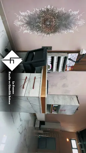 LA FEMME kuaför ve Güzellik Salonu 3