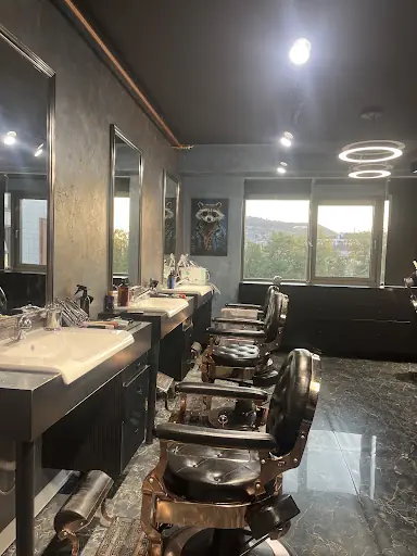 The Gentleman Studio 2
