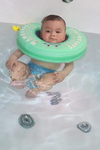 Tiny bubbles baby spa