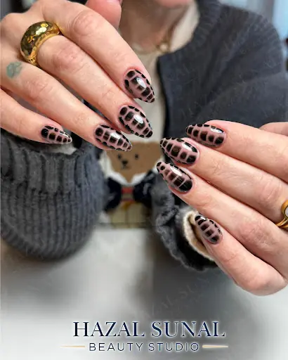 Hazal Sunal Beauty Studio-Ankara Protez Tırnak-Kalıcı Oje-My Lamination-Cilt Bakımı-Buz Lazer-Protez Tırnak-Kirpik Lifting