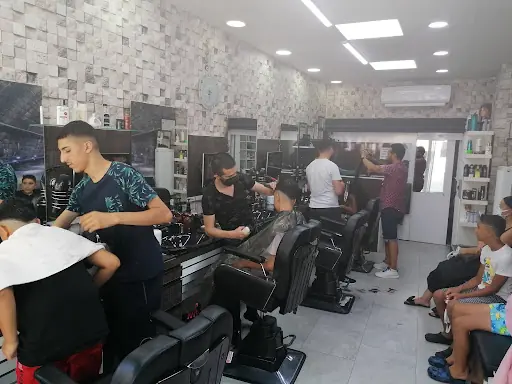 BERBERIM MURAT ERKEK KUAFÖRÜ 2