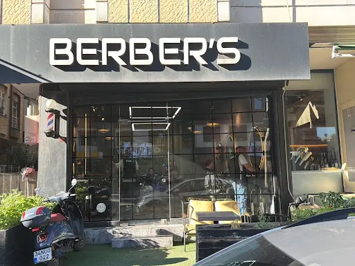 SALON BERBER’S BAHÇELİEVLER ERKEK KUAFÖRÜ Men's hairdresser 4