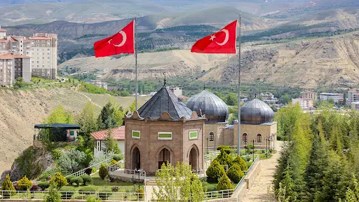 Hasan Gazi Türbesi 4