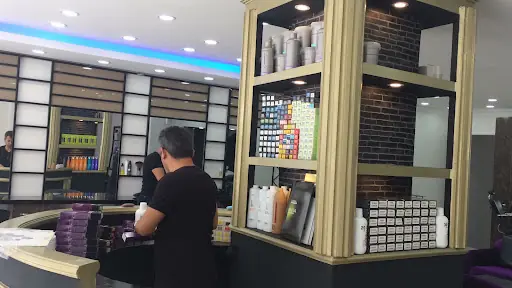 Özüm Güzellik Salonu