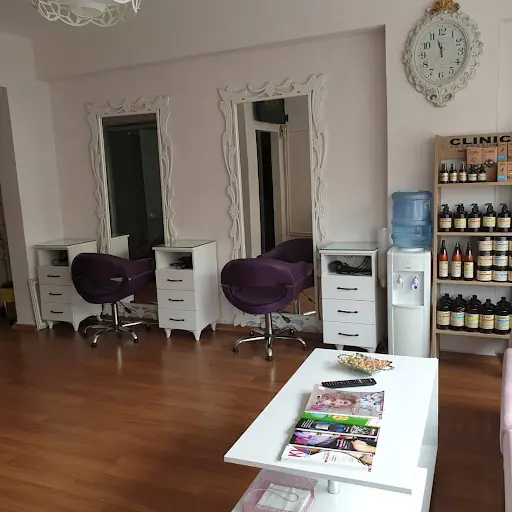 Salon Su Bayan Kuaförü