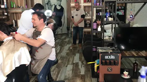 Başaran Saç Tasarım Merkezi 3
