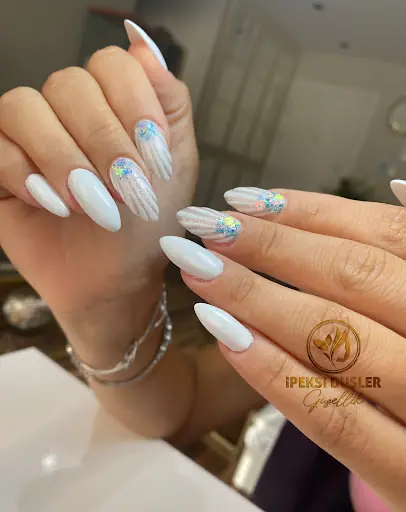 İpeksi Düşler Beauty | Küçükçekmece İpek Kirpik