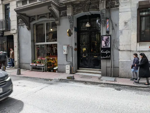 Bülent Öner Hair Studio
