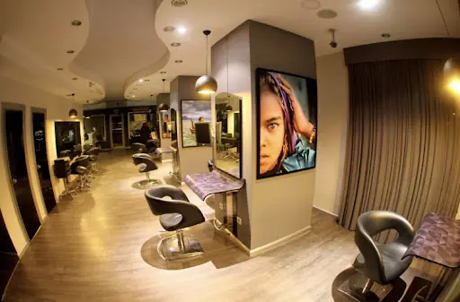 Different Hair – Kuaför, Beşiktaş, İstanbul (4. fotoğraf)