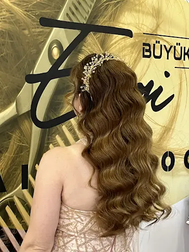 Ezgi Büyüktepe Hair Salon