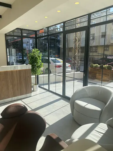 SOİ HAIR MAKEUP STUDIO